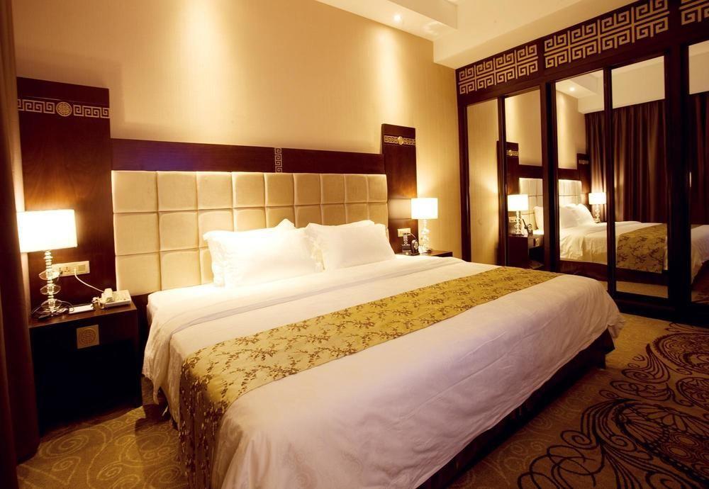 Guilin Golden Crown International Hotel Exteriör bild